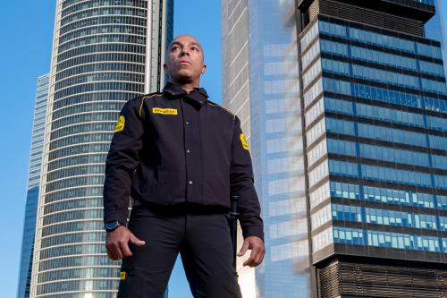 Prosegur security officer providing security guard services