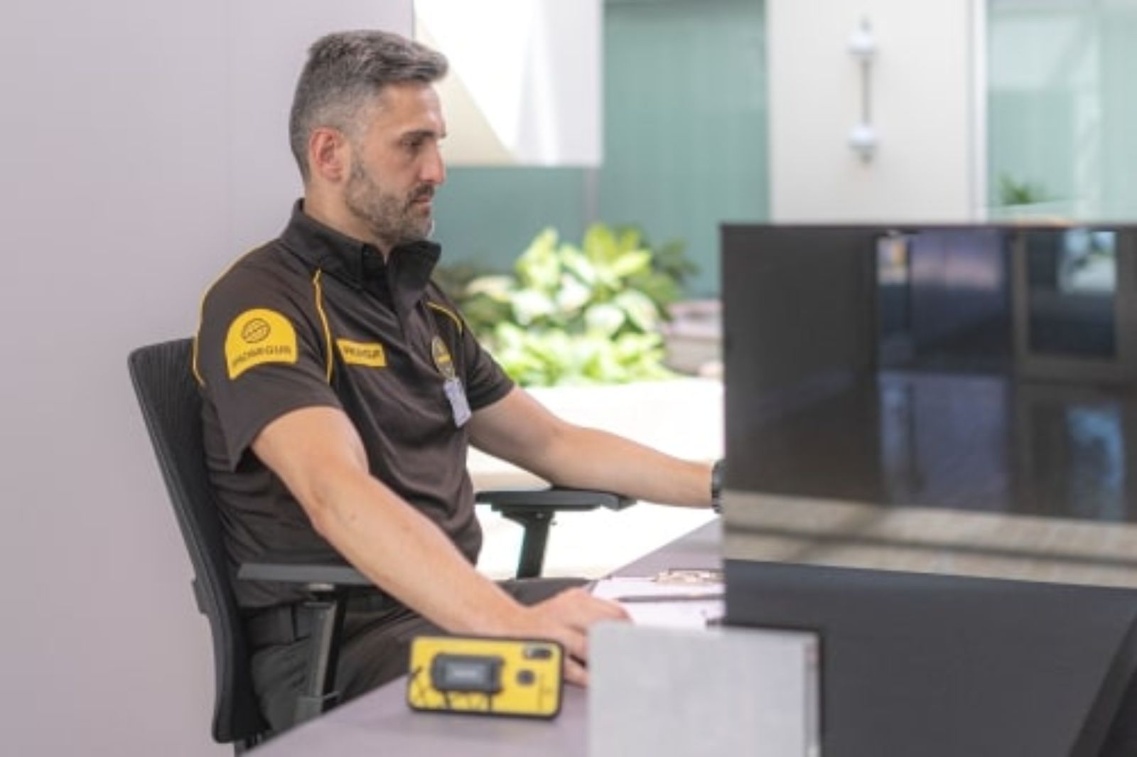 Prosegur front desk security officer