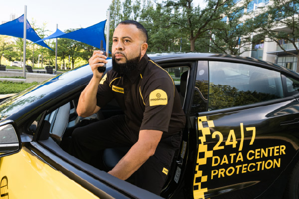 A Prosegur security officer responding to an incident. 