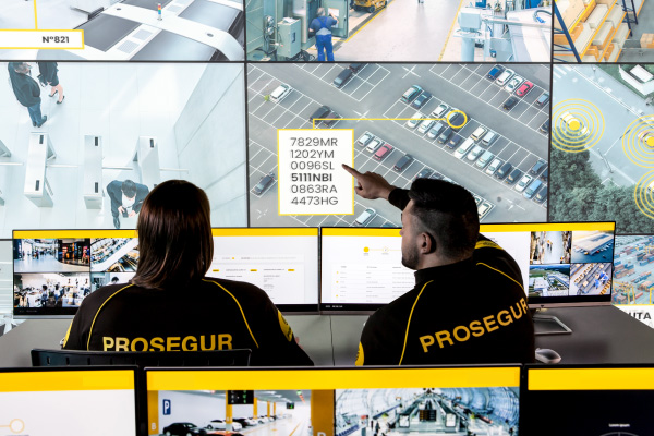 iSOC agents providing remote security services